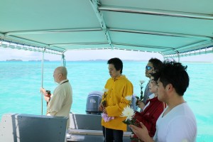 ペリリュー島　海上慰霊祭