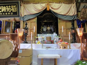 石濱稲荷神社　例祭並び海上運航