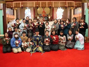 教養講座　宮司さんのお正月のおはなしと世界でひとつだけのしめ飾り講座